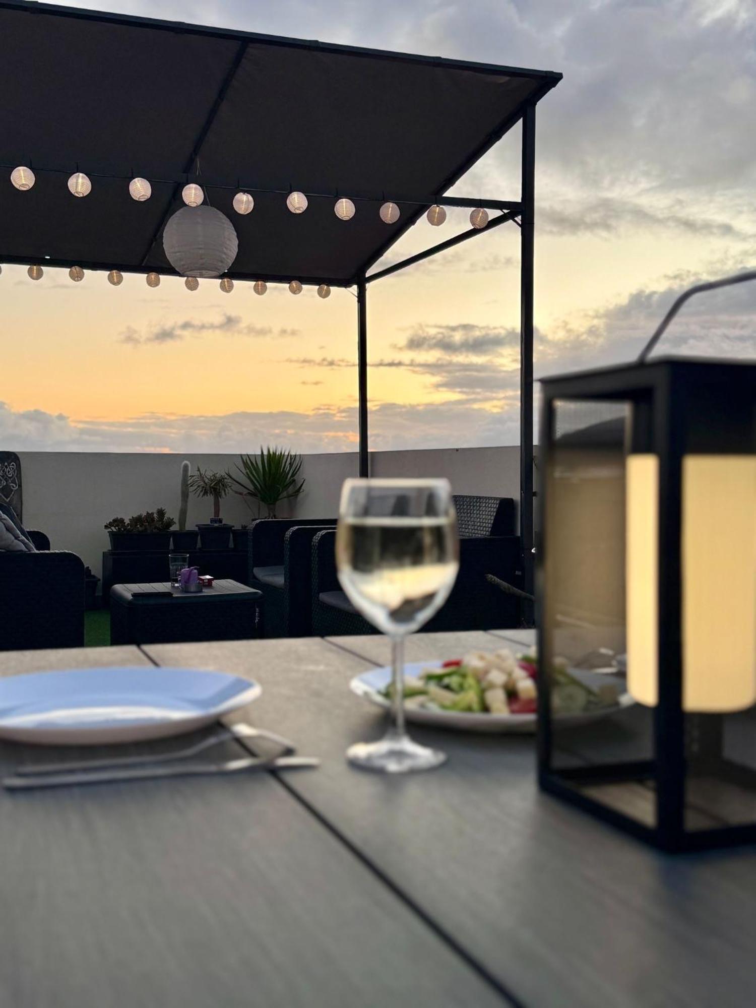 Rooftop Ocean View Big Terrace กาเยาซัลวาเค ภายนอก รูปภาพ